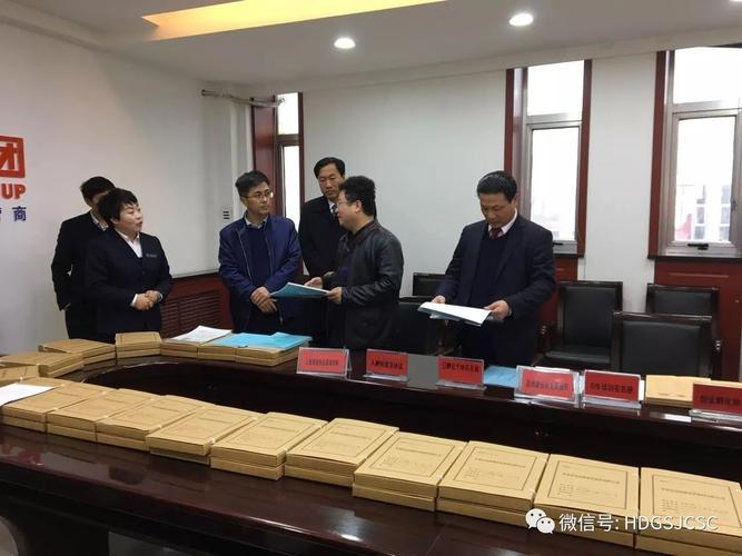 管理局主任張薦一行蒞臨甘肅宏達國盛家居建材創業孵化基地